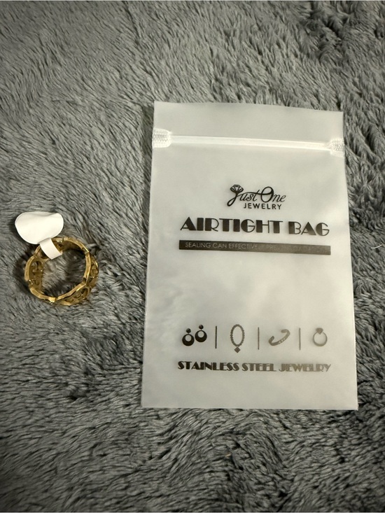 Jewelry - Gold-Tone Chain Link Ring - Gold